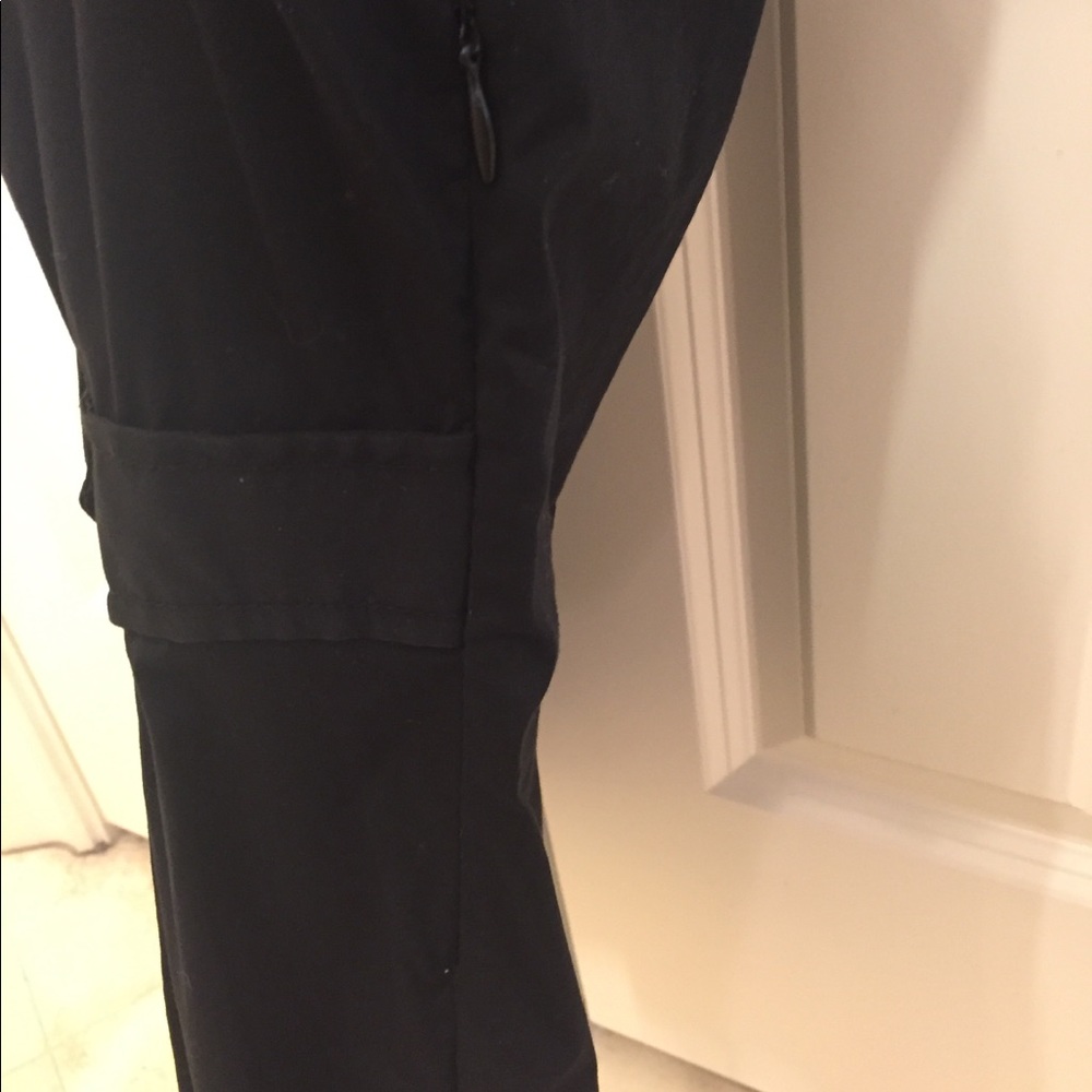 Black BCBG Blouse Size XS - Picture 3 of 6